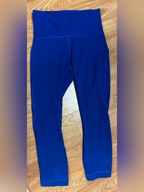 Lululemon Nulu Mesh Panel High Rise Yoga Leggings Blue Size 4 21" Crop